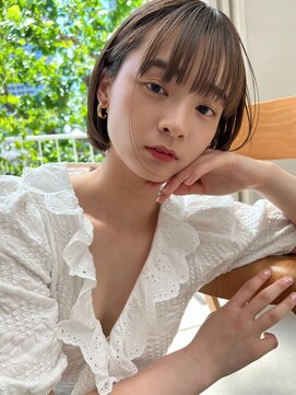 アミー 駒澤(Ammy komazawa) 小顔矯正効果100%コンパクトに収まるミニボブ