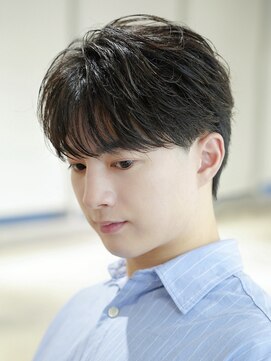 オーシャントーキョー 渋谷(OCEAN TOKYO) フェザーパーマシャドウパーマカルマパーマセンターパート