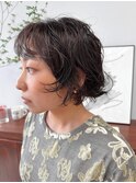 黒髪小顔ショートレイヤーボブパーマ×暗髪透明感冬カラー