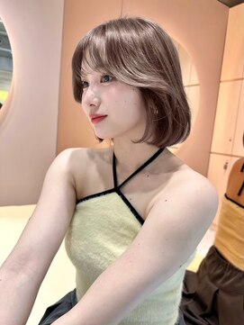 グロー オオミヤ アネックス 大宮(GLROW OMIYA ANNEX) ブリーチなしダブルカラー/韓国ボブ/縮毛矯正/髪質改善/学割U24