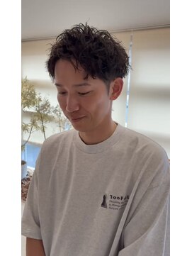 ツツイ(tsutsui) ツイストパーマ×スパイキーショート