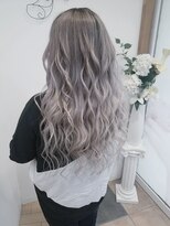 ヘアーアンドメイク アフロディーテ(APHRODITE)&nbsp;欧米風ホワイトアッシュ