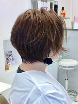 ミッテル(mittell)&nbsp;ショートヘア毛先パーマことりベージュ黒髪ウォーターフォール