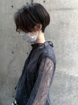 レフ(LEF) ジェンダーレス/ハンサムショート/刈り上げ/ニュアンスパーマ