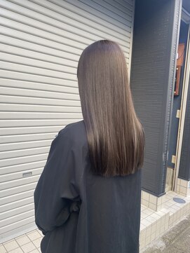 イオ(io) natural brown×tight long《KAZUKI》