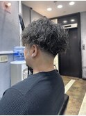 フェードカットツイストスパイラルパーマ