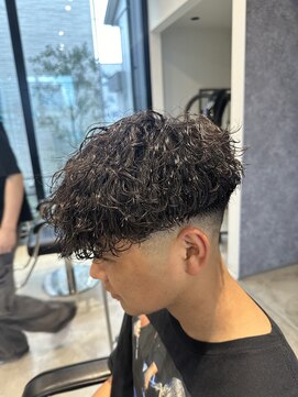 メンズファースト(men's FIRST) 波巻きスパイラルパーマ