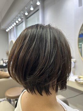 アオ 花咲町(a-o) 軽めボブ♪