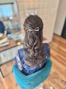 メゾンドミニョン(Maison de Mignon) 列席・パーティヘア