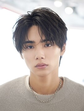 オーシャントウキョーシブヤ(OCEAN TOKYO shibuya) フェザーパーマシャドウパーマカルマパーマセンターパート