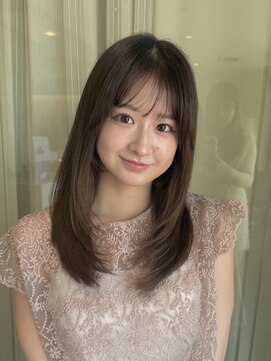 アミリアバイザザ(amiliea by ZA/ZA) ナチュラルレイヤー×顔周りカット