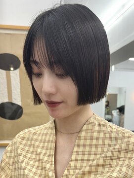 20代30代切りっぱなしボブタッセルボブ顔周りレイヤーオリーブ