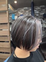 ラグナ(Lagna) フェイスフレミング+ブルーグレージュカラー+ショートボブ
