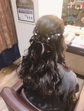 コレバ ザ サロン 卒業式　袴＆謝恩会ハーフアップ　髪でリボンを作りました☆