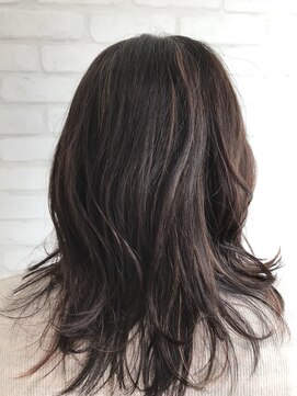 ヘアーアンドメイククリアー(Hair&Make CLEAR) ハイライトミディ