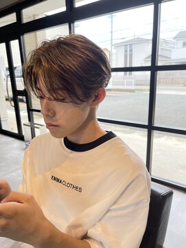 イリヘアー(ili hair) ナチュラルセンターパート