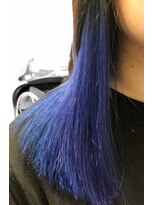 プリュス 名古屋(Plus)&nbsp;インナーカラーブルー/インナーカラー/イヤリングカラー