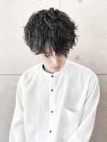 シロ 船橋(白silo)&nbsp;ツーブロックマッシュ/波巻き/ハイライト/束感[船橋駅/船橋]