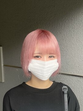 ワンズクロエ 原宿店(ONE's Chloe) ピンクカラー/ホワイトピンク/ケアブリーチ/ハイトーン/原宿駅