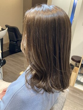 ベル ヘアアンドヘッドスパ(Belle Hair&Head spa) シアーベージュ