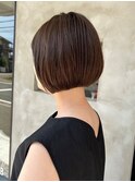 ミニボブ×モノトーンベージュカラー【浦田】