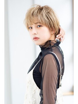 トティア 本通(Totia) 【Totia本通】ハイトーン大人ショート×シルキーベージュ