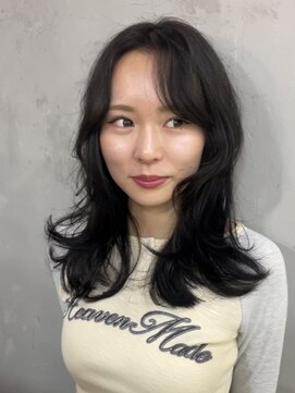 ナツ(Natu.) 暗めashとlayer cut/和田