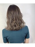 フェミニンボブ