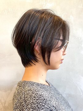 エリマ 横浜西口(elima) 横浜西口切りっぱなしボブ外ハネボブワンカラーオリーブベージュ