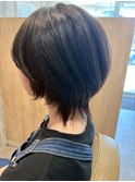丸みとシャープさを両立した◎クールマッシュ/アッシュ/艶感