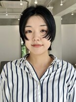 ファボリア(favoria)&nbsp;顔まわりライン × 切りっぱなしボブ