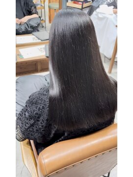 プリンが気になりにくい暗め透明感カラー SON