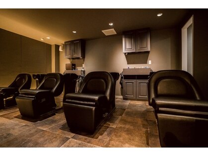 アイノアテネット(AInoa TENET)の写真