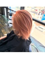 ガルボ ヘアー(garbo hair)&nbsp;淡いペールトーンのオレンジカラー