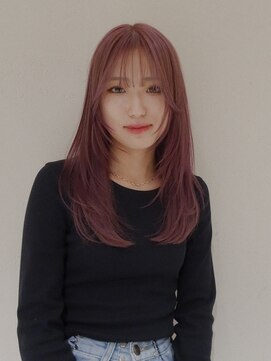 ルル 表参道(lulu.) ピンクベージュ レイヤーカット カーテンバング【Riku】