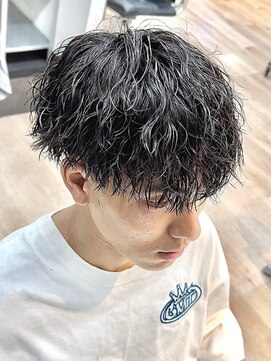 グッドタイムエフティフィフス 横浜西口(GoodTimes ft.fifth) ツイストスパイラルパーマメンズヘア波巻きパーマツイストパーマ