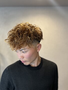 髪工房ケンズ 上新庄(髪工房ken's) スペインカール