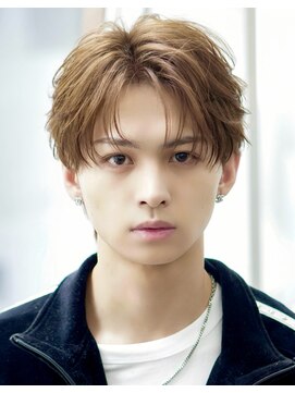 オーシャントーキョー 渋谷神南(OCEAN TOKYO) 韓国ヘアカルマパーマカルマバングセンターパート黒髪ウルフ