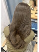 アリュウル 表参道 青山(Allure) オリーブベージュ×レイヤーカット