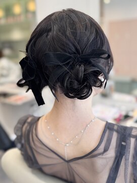 アール 横浜(R) 【MOMO】モテヘアアレンジ♪ツインお団子／ヘアセット