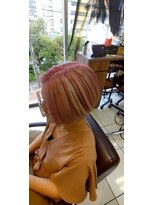 ヘアークリアー 草加 くすみピンクハイライトボブ