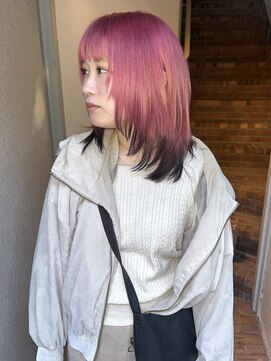 ジェスター(JESTER) 〈atsuno〉ピンクヘアと裾ブラウン