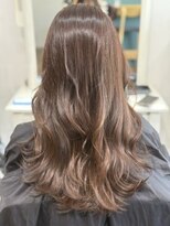 スナリー(Snaly)&nbsp;ベージュカラー/巻きアレンジ/透明感抜群