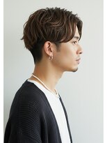 シヨン(ciyon.)&nbsp;大人センターパート☆ツーブロックショート