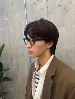 ウル ララス 二子玉川(uru laras)の写真/【8月29日NEW OPEN】男性ならではの髪の悩みも解決◎メンズ限定のクーポンご用意《カット＋眉カット￥7000》