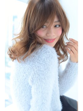 トリコ心斎橋(trico) ノームコア＆エフォートレス♪アンニュイカール鎖骨ミディ