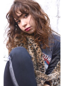 ミラバイグリーン(Mira by green) 伸ばしかけグラデーションカラー　grunge long