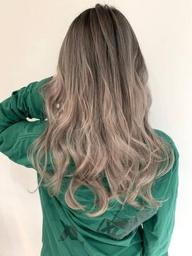 シエスタ バイ アンブルリュクス(siesta by amble luxe) ベージュバレイヤージュ