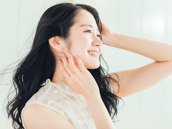 アリア(Aria)の写真/《Aria★お花茶屋》ストレートヘアに飽きた方！ダメージでお悩みの方にも耳よりの「パーマ」情報です♪