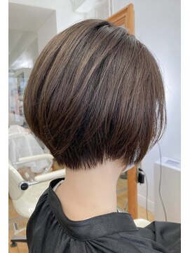 ヘッズ 本八幡店(HEADS) ミディアムヘア ショコラベージュ ボブルフ ベビーバング